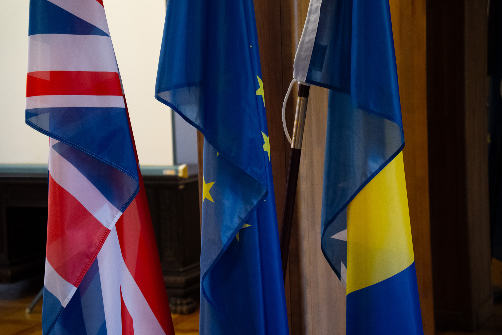 UK, European and Bosnia and Herzegovina flags at the destination event
